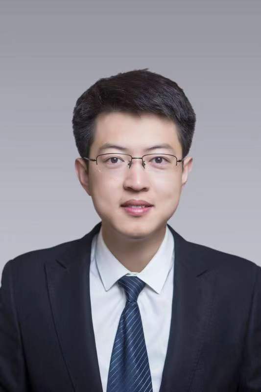 王飛
