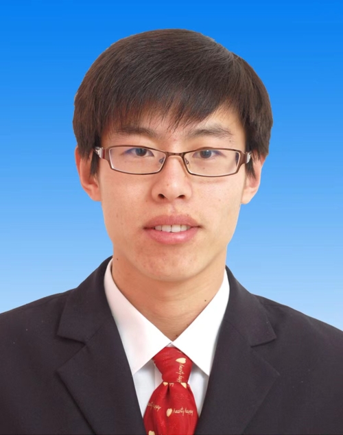 李強(qiáng)
