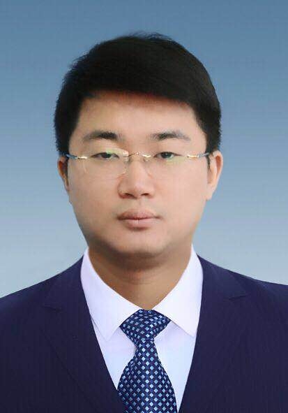 許子文